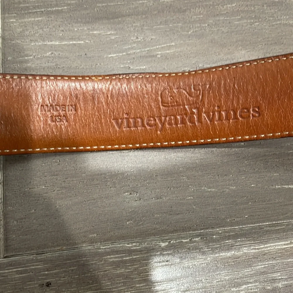 Men’s Vineyard Vines brown leather work casual classic silver buckle belt 32